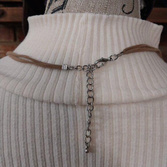 3363 Leather Strap Necklace, Earrings and Locket Bracelet Set. - Picture 8 of 8